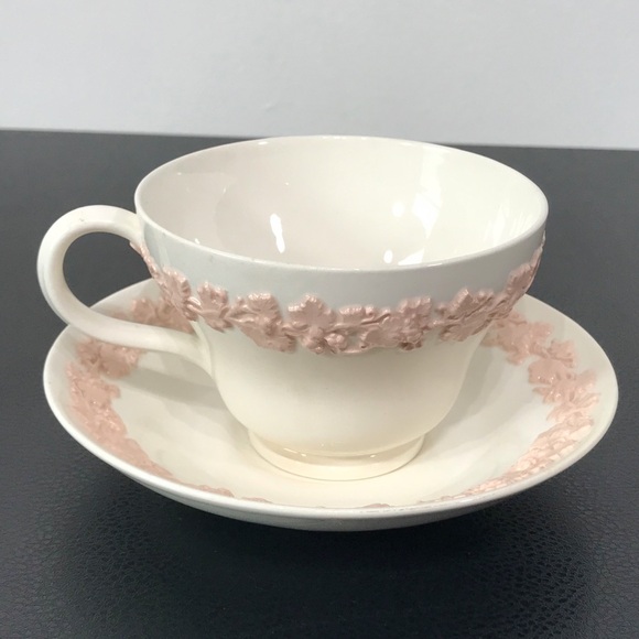 Wedgwood Etruria Embossed Queens Ware Pink on White Tea Cup Saucer Set England - Picture 6 of 16